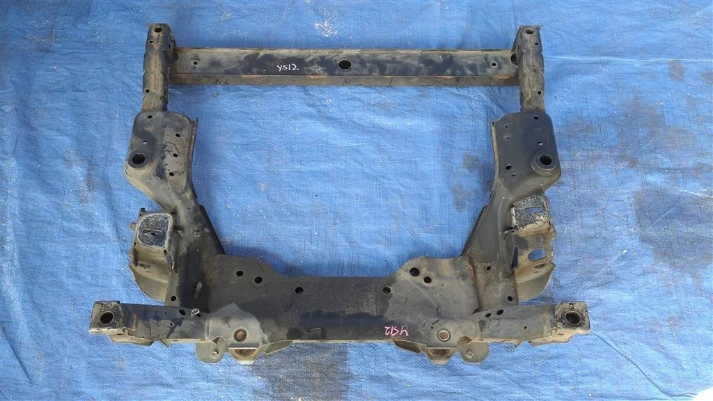 Б.у. балка под двс INFINITI M37 Y51 INFINITI M37 Y51