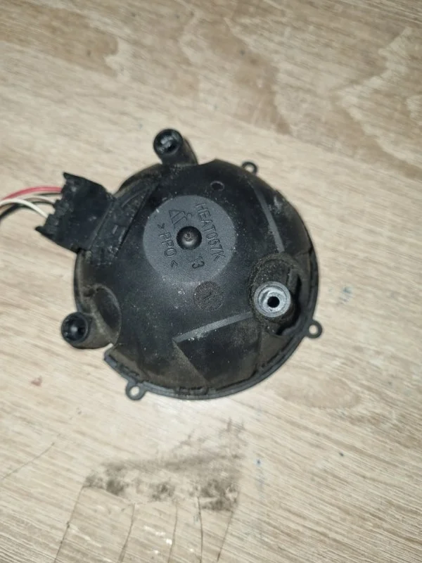 Моторчик зеркала Volkswagen Passat 2010 3С5