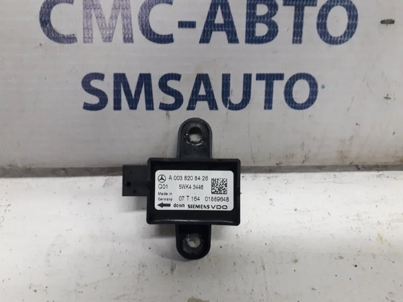 Датчик удара Mercedes-Benz S-Class A0038208426 W221 S350