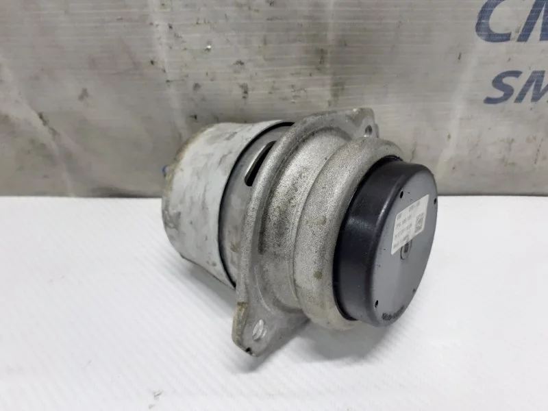 Опора ДВС Volkswagen Touareg 7P6199131 NF 3.6