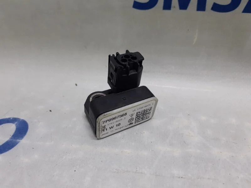 Датчик ускорения Volkswagen Touareg 7P0907508 NF 3.0