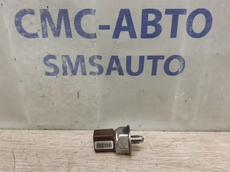 Датчик давления топлива Audi A6 Allroad 2013 03C906051C C7 3.0 CGW