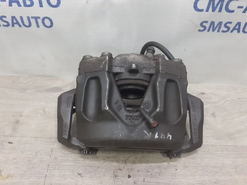 Суппорт Mercedes-Benz E-Class A2044213681 W212 2.0T, передний правый