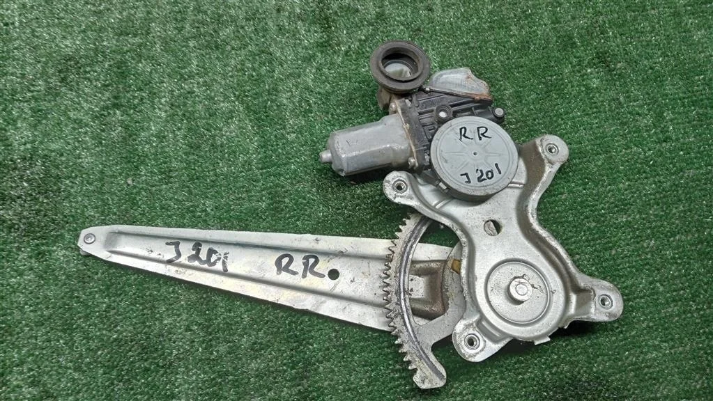 Б.у. стеклоподъемник TOYOTA LAND CRUISER J200 TOYOTA LAND CRUISER J200