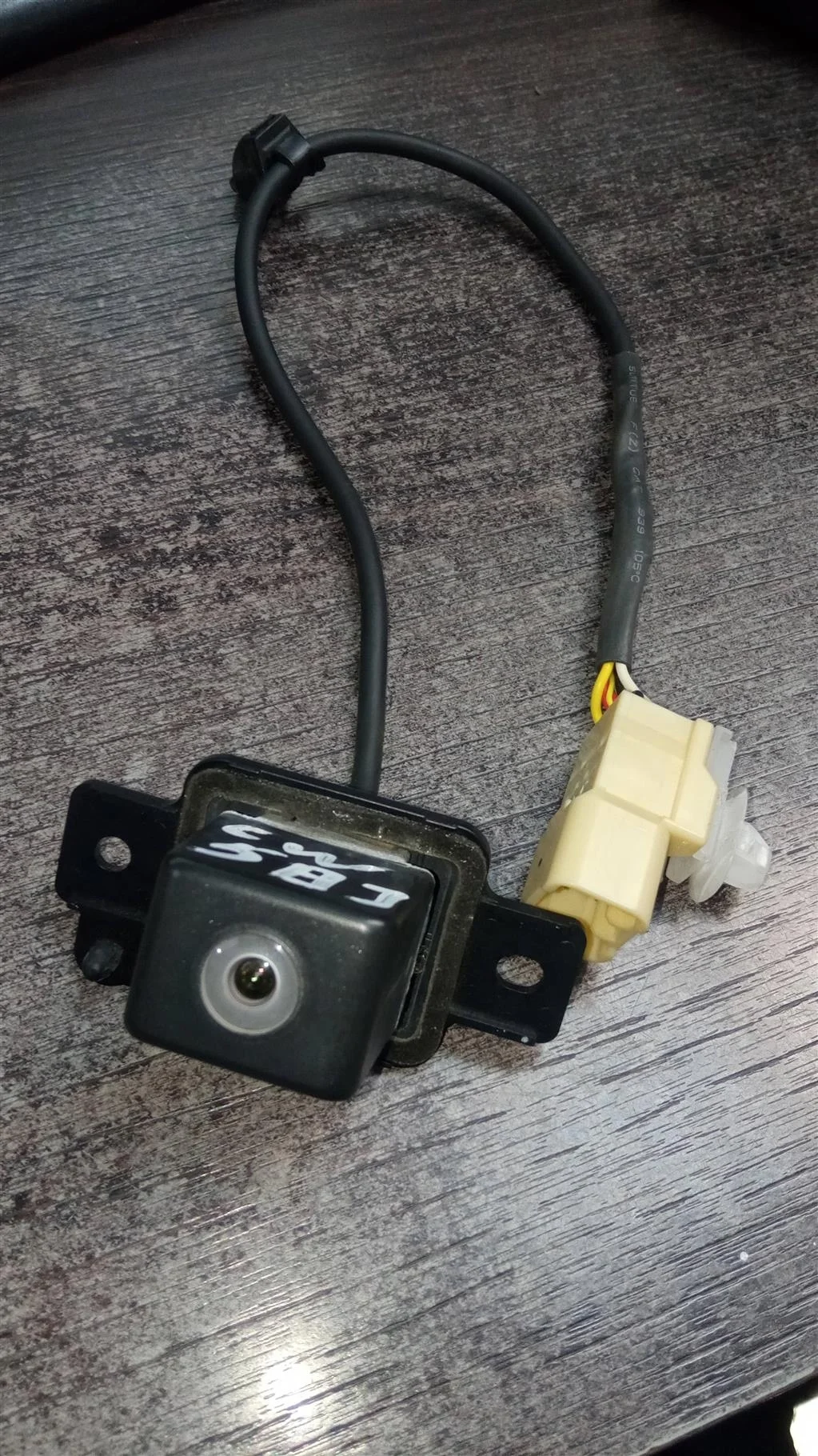 Б.у. камера заднего вида MITSUBISHI OUTLANDER XL CW5W MITSUBISHI OUTLANDER XL CW5W