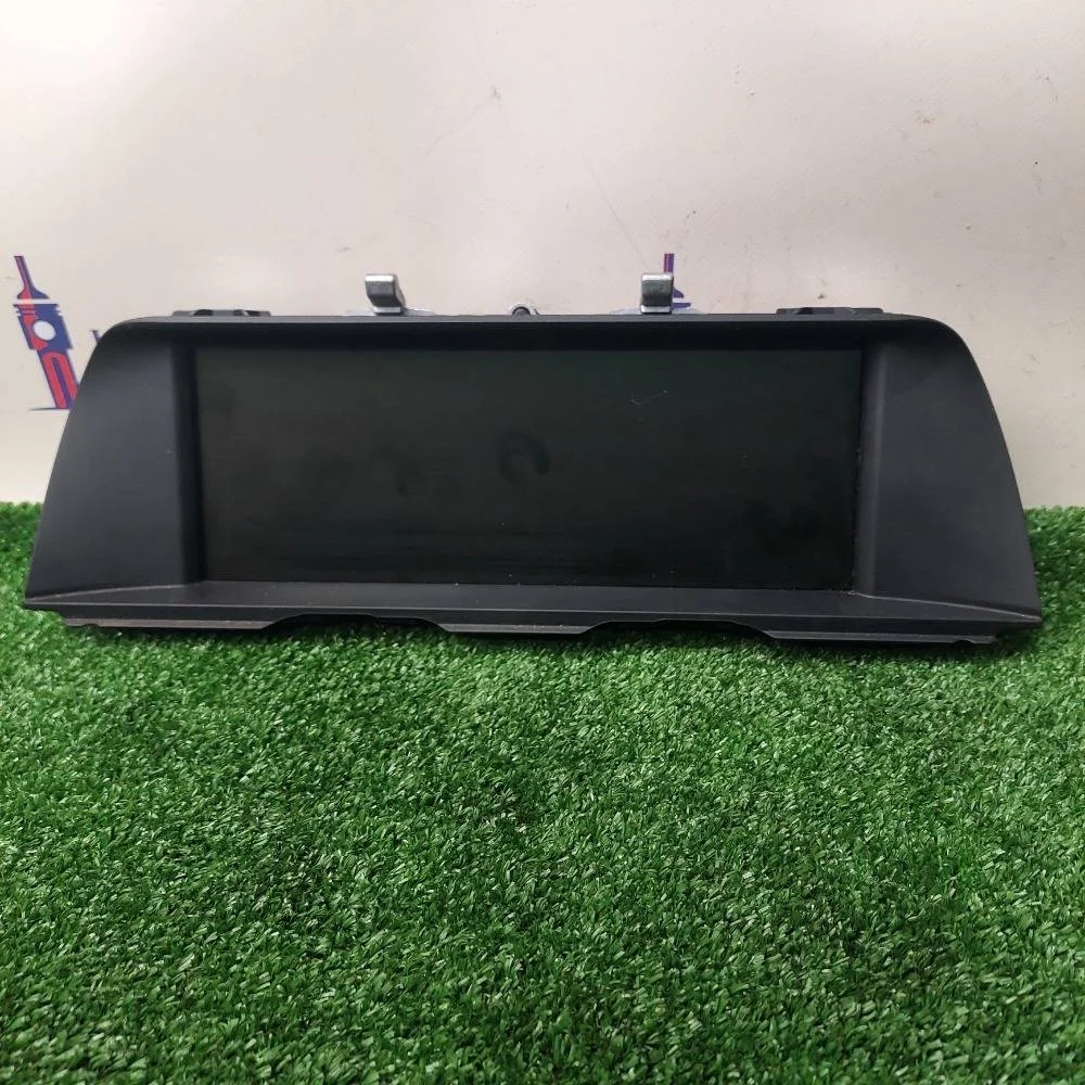 Монитор BMW F10