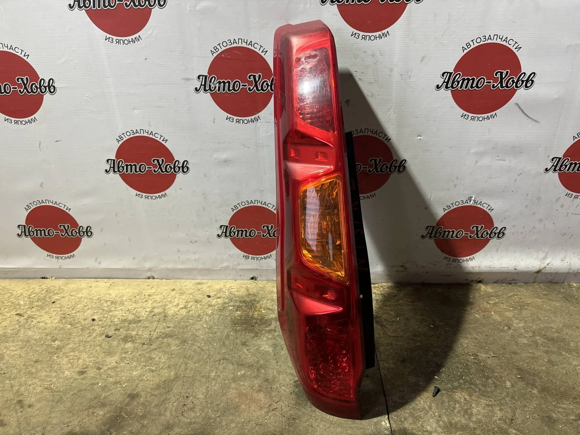 Фонарь задний левый Nissan X-Trail T31