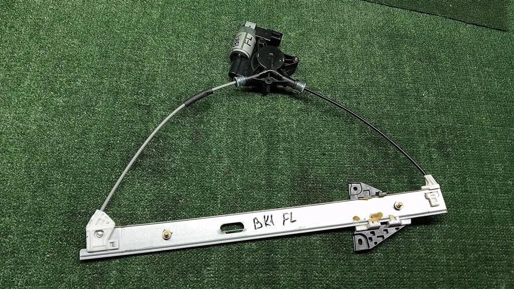 Б.у. стеклоподъемник MAZDA MAZDA 3 BK MAZDA MAZDA 3 BK