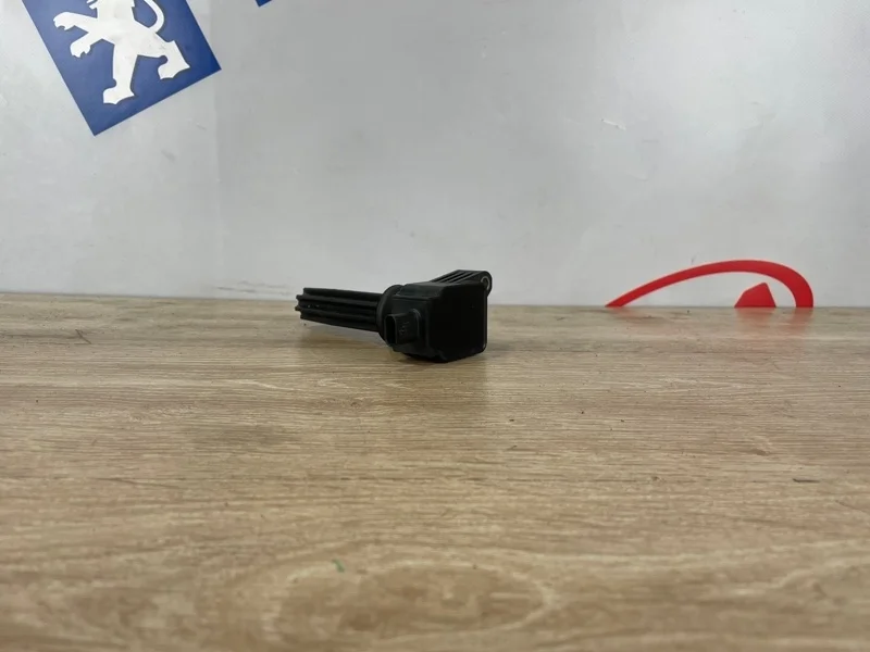 Катушка зажигания FORD FOCUS 3 2014