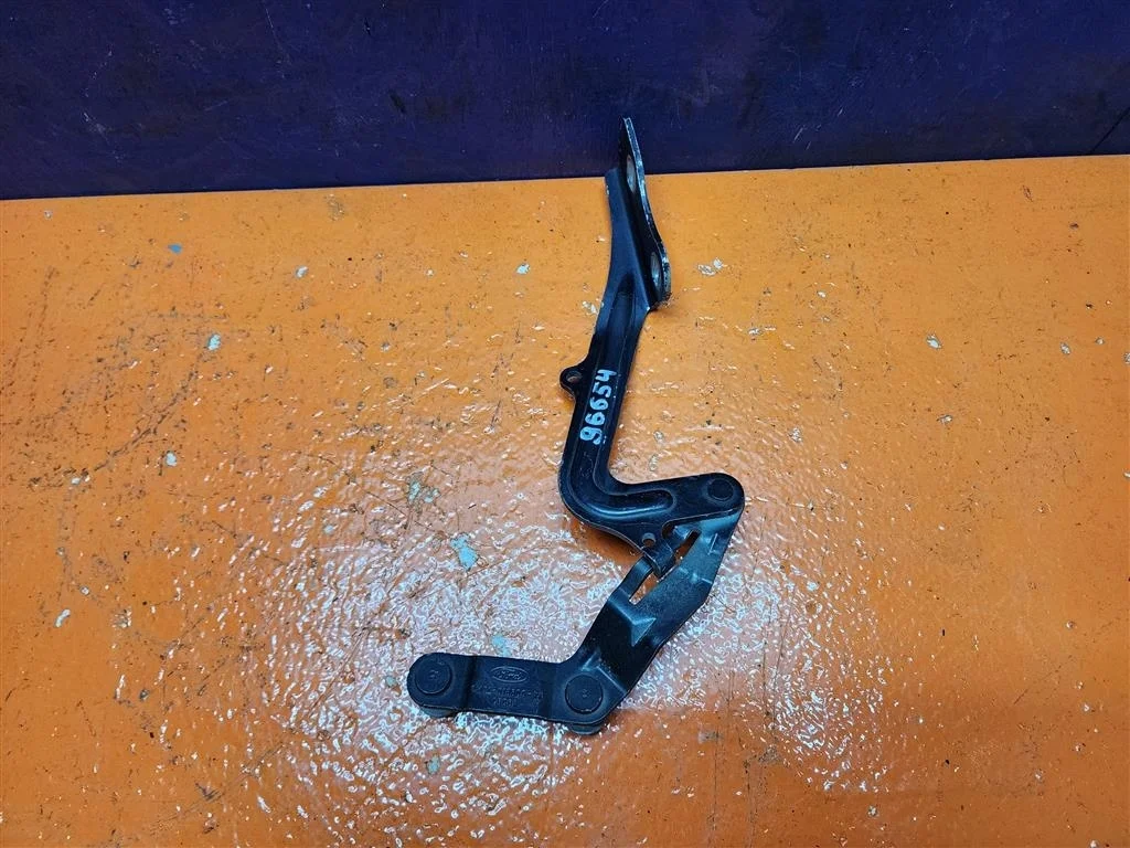 Петли капота правая S-Max Galaxy 2006-2015 1573930