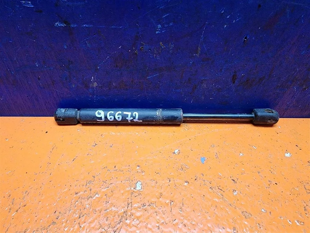 Амортизатор капота Ford Mondeo 3 2000-2007 1120812