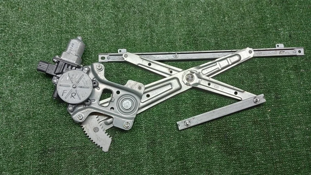 Б.у. стеклоподъемник MITSUBISHI LANCER CY2A MITSUBISHI LANCER CY2A