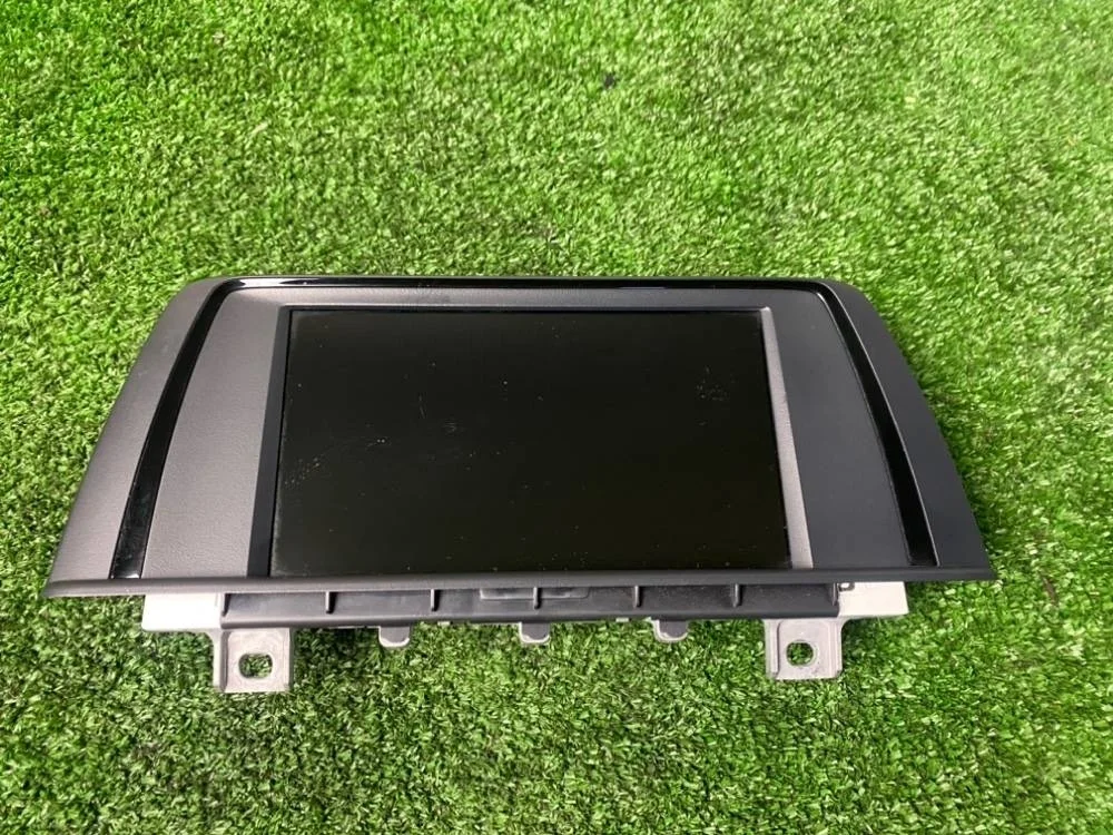 Монитор BMW F30