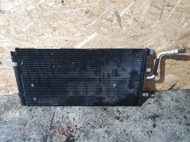 Радиатор кондиционера Audi S5 8T 2007-2011 Купе