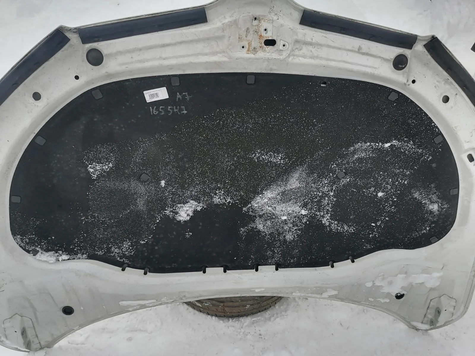 Шумоизоляция капота SKODA OCTAVIA A7 2013- б/у OCTAVIA A7(2013-