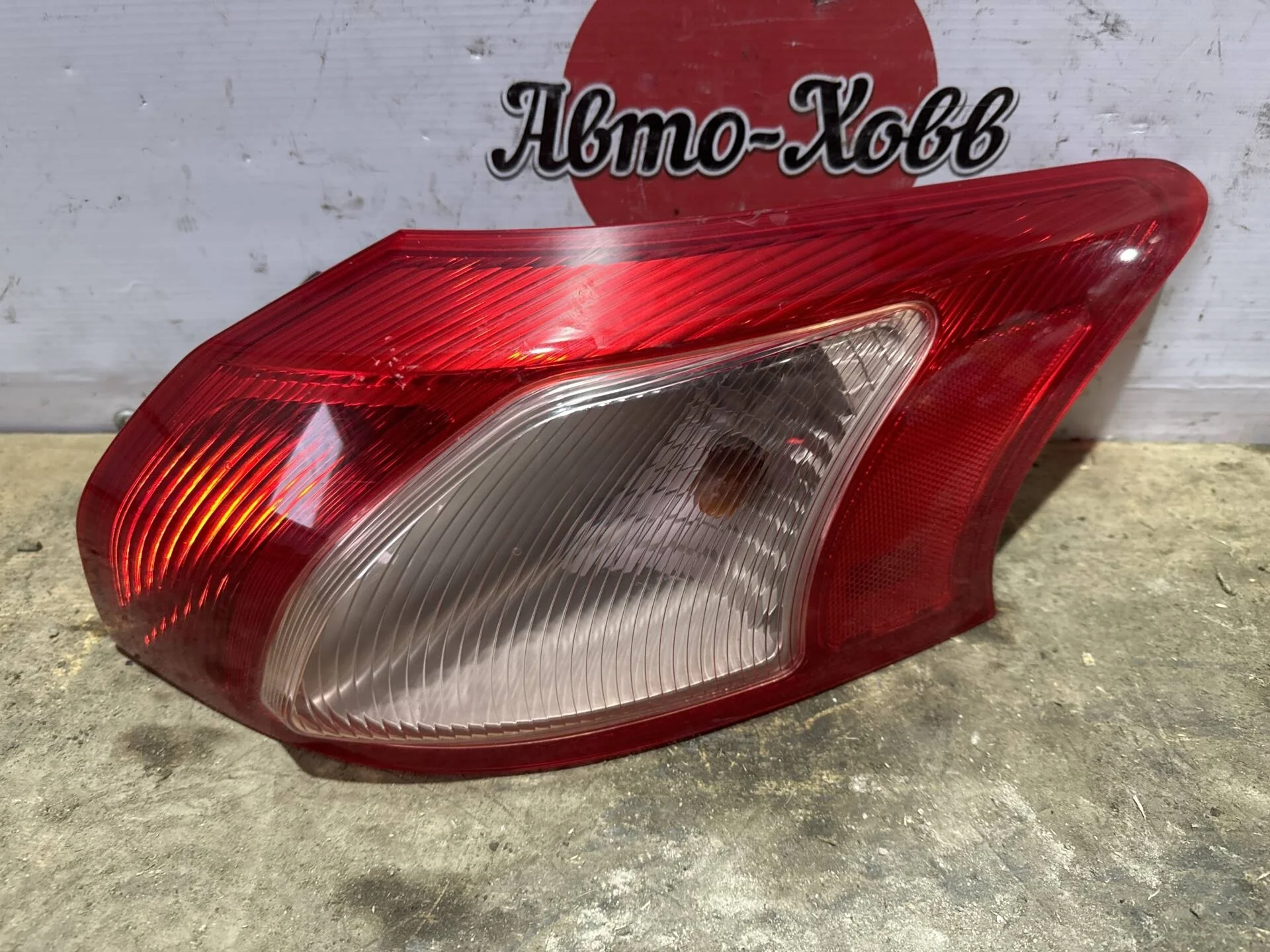 Фонарь задний правый Mitsubishi Lancer 10 CX Хэч