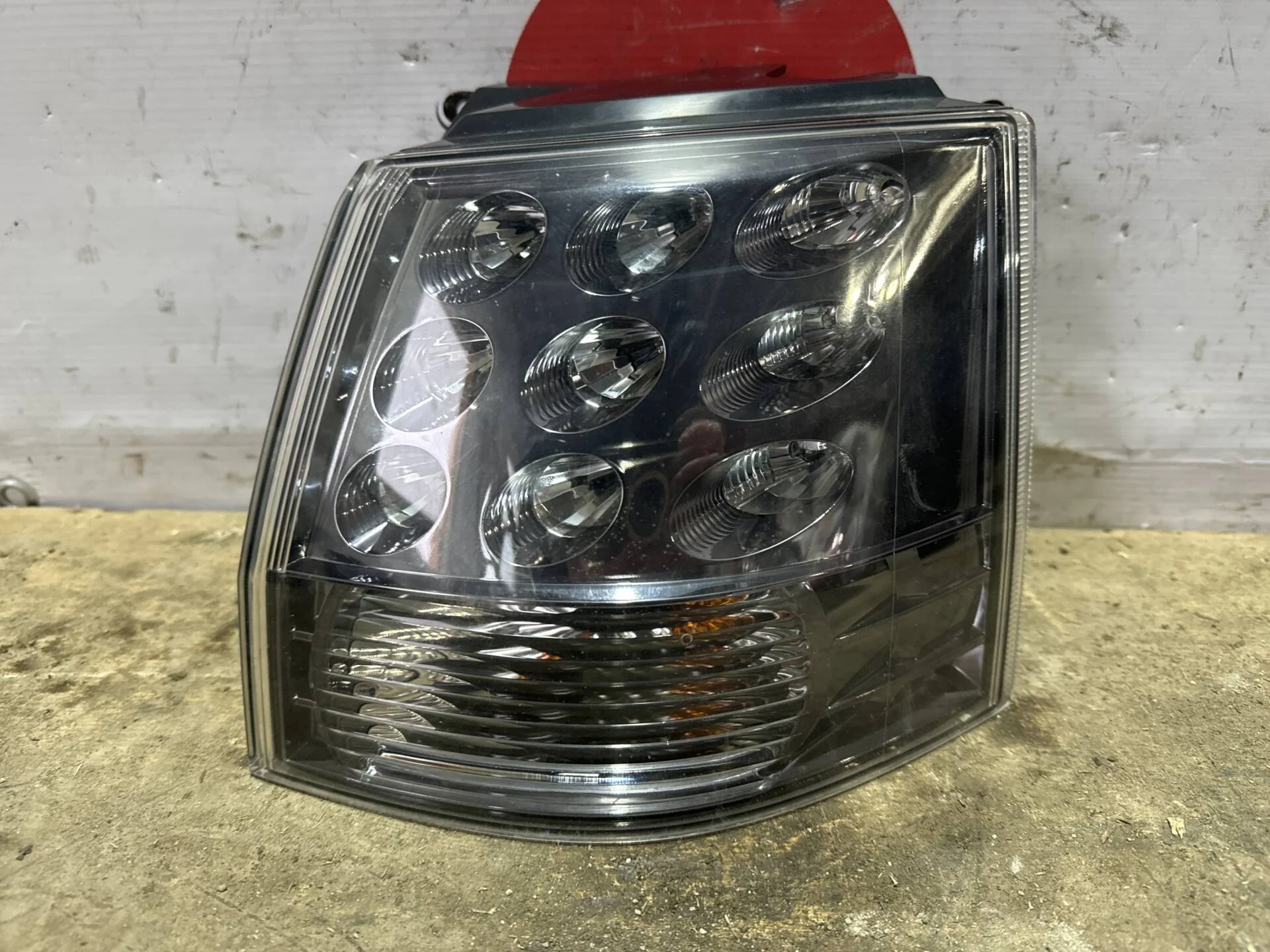 Фонарь задний правый Mitsubishi Outlander XL CW5W