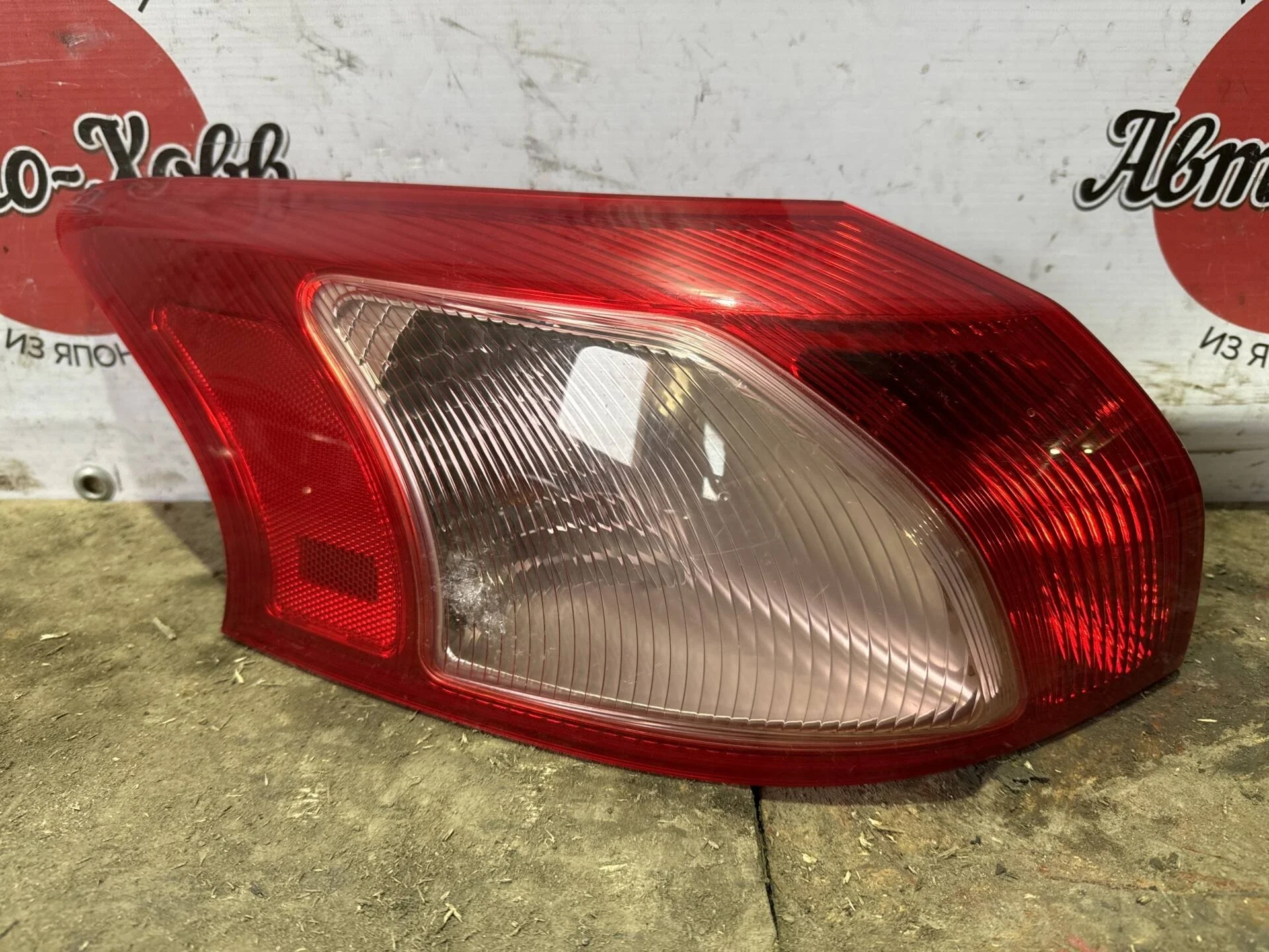 Фонарь задний левый Mitsubishi Lancer 10 CX Хэч