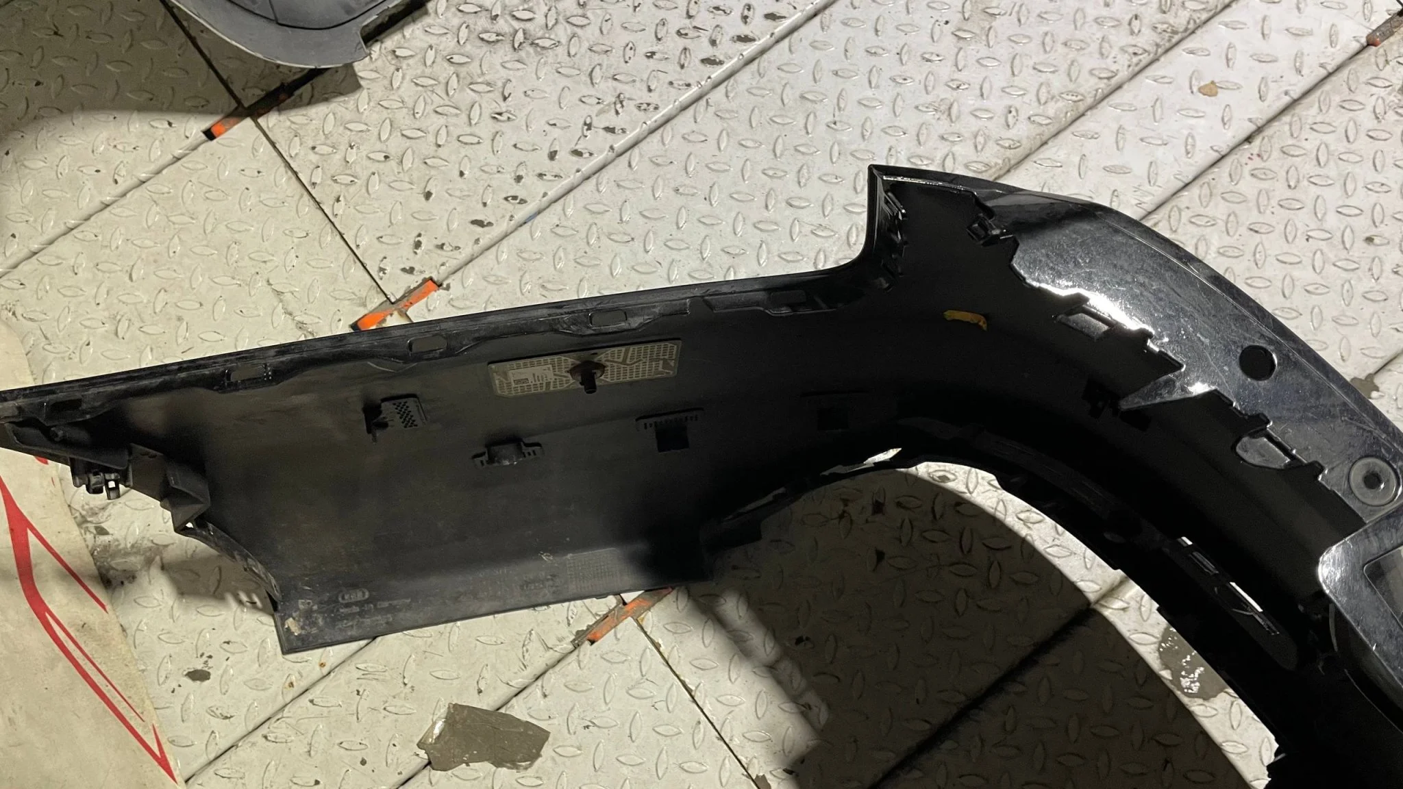 Бампер задний Audi A6 C8 2018+ Седан (4K2) C8 Allroad quattro 2019+ Универсал (4K5, C8) Audi A6 C8 Allroad quattro 2019+ Audi A6 C8 2018+