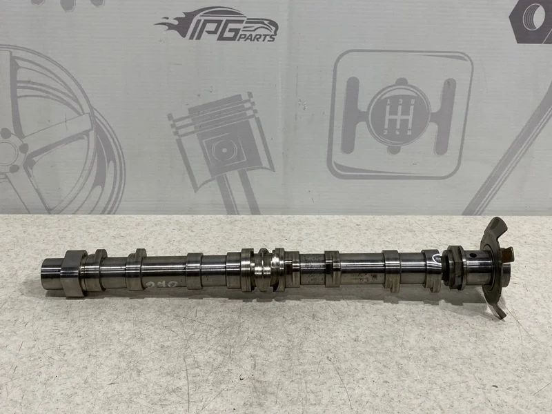 Распредвал впускной Mercedes-benz W205