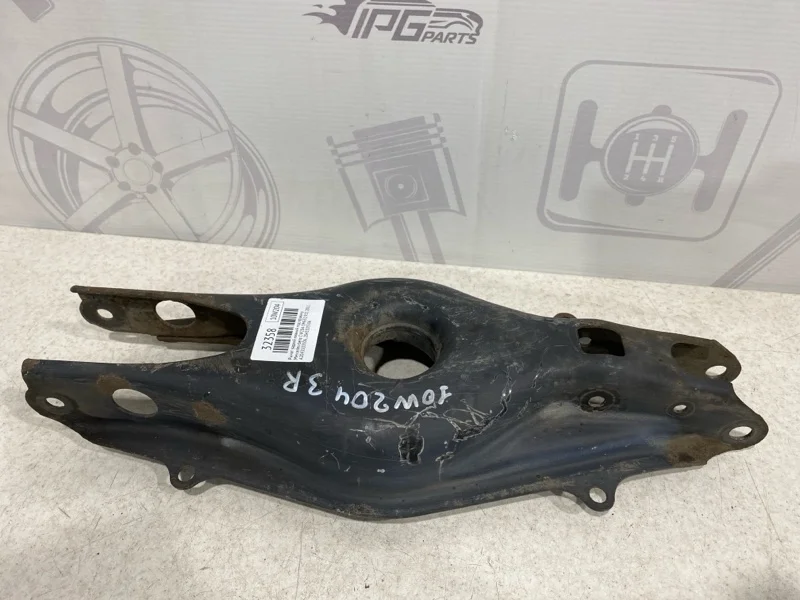 Рычаг задний нижний под пружину Mercedes-benz 2011 W204