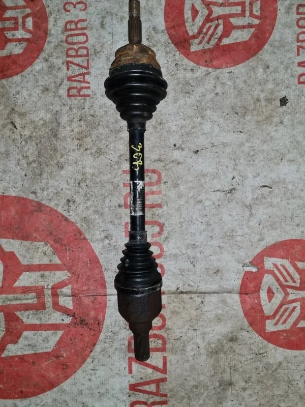 Привод Peugeot 208 2015 CC