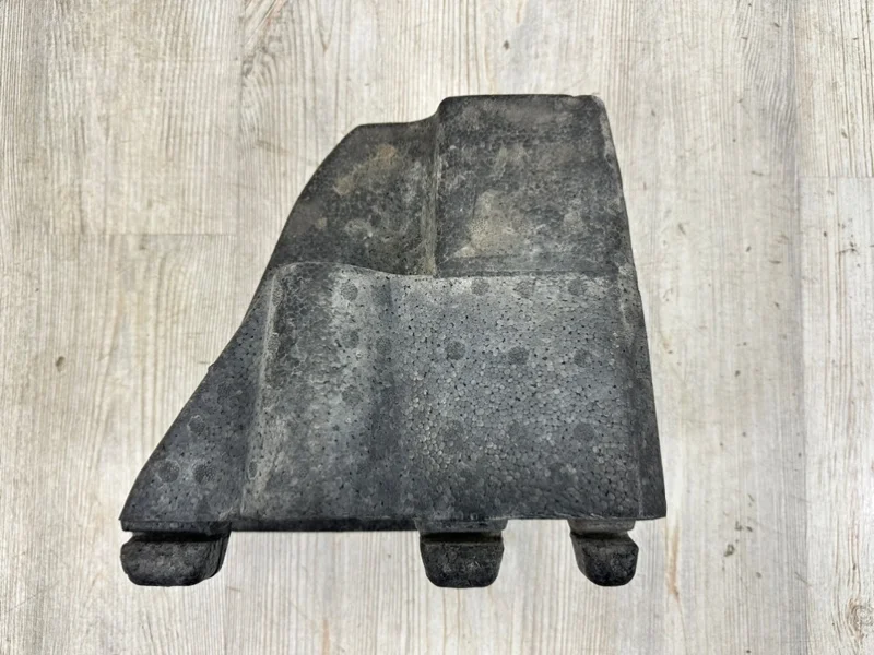 Абсорбер бампера VW Amarok 2013-2021 2H