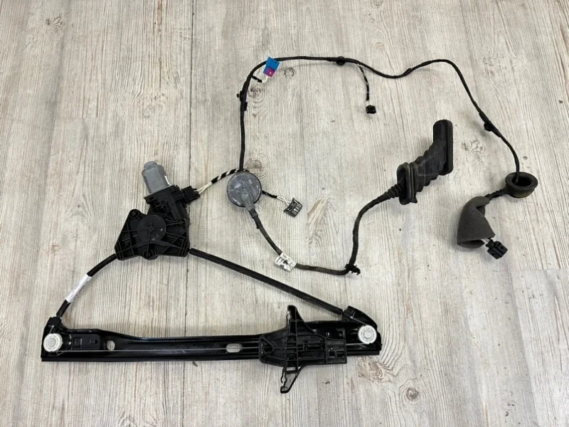 Комплект стеклоподъемника двери VW Amarok 2010-2022 2H