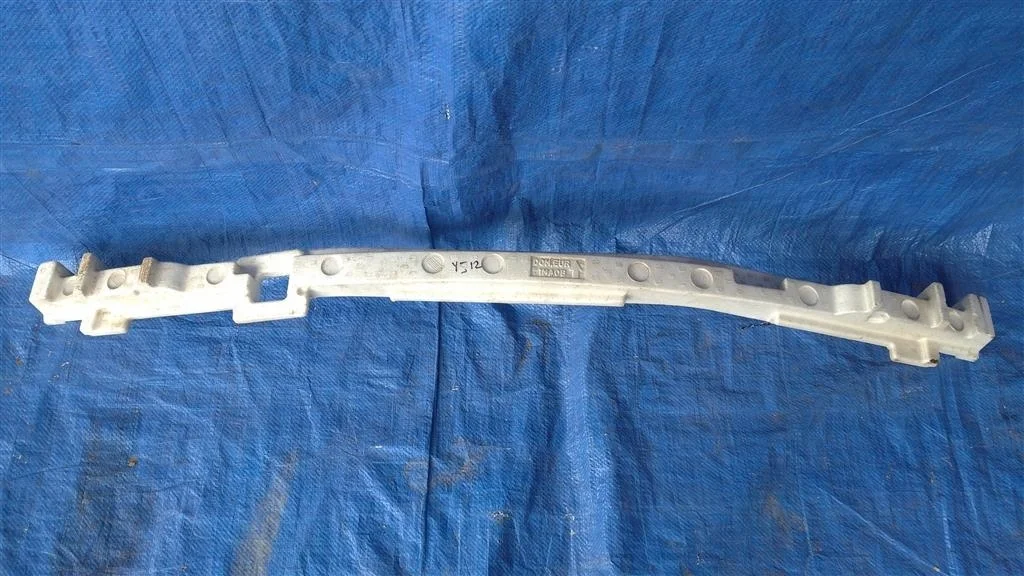 Б.у. наполнитель бампера переднего INFINITI M37 Y51 INFINITI M37 Y51