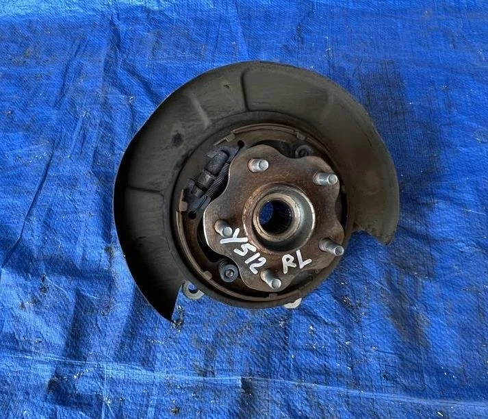 Б.у. цапфа INFINITI M37 Y51 INFINITI M37 Y51