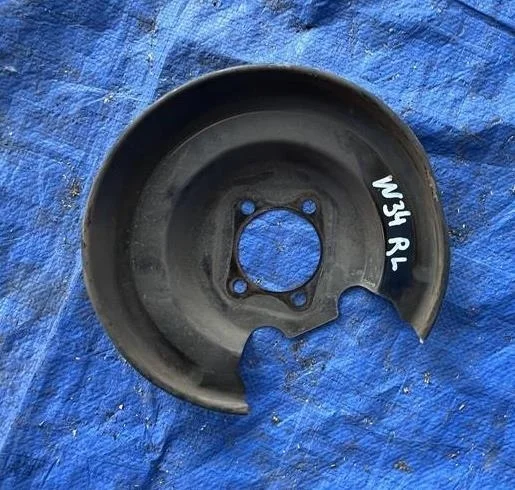 Б.у. щиток тормозного диска TOYOTA PRIUS ZVW30 TOYOTA PRIUS ZVW30