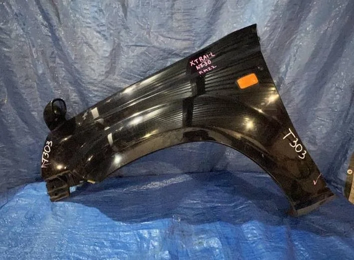 Б.у. крыло NISSAN X-TRAIL T30 NISSAN X-TRAIL T30