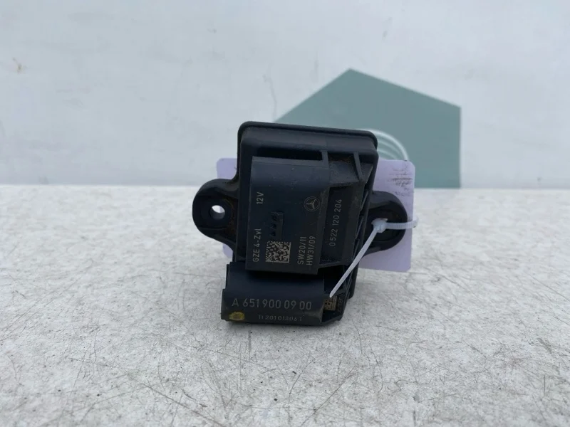 Блок управления свечами накала Mercedes-benz 2011 W204