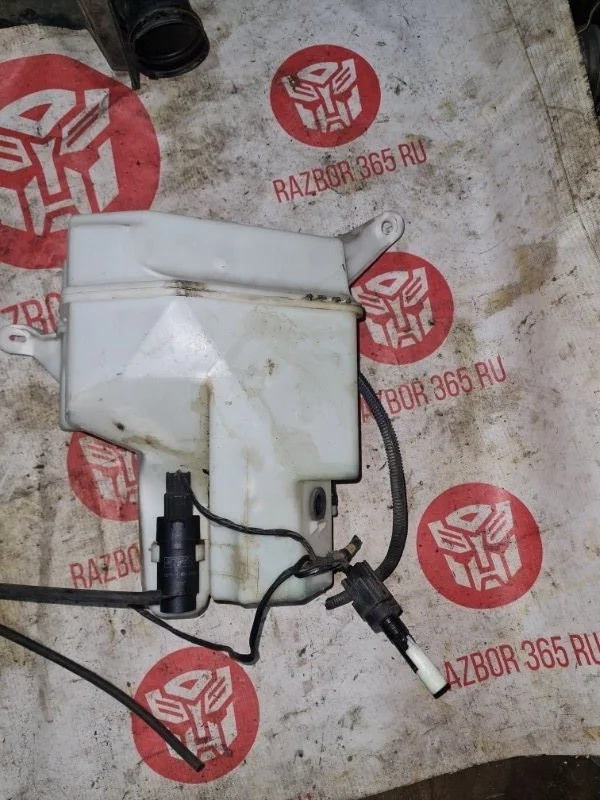 Бачок омывателя Volvo S80 2009 AS