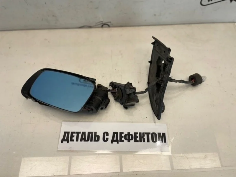 зеркальный элемент Toyota Corolla 2005 ZZE121L 3ZZFE