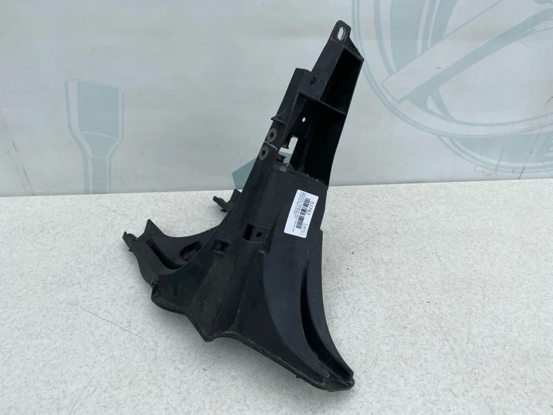 Кронштейн переднего левого крыла нижний BMW X6 2013 E71