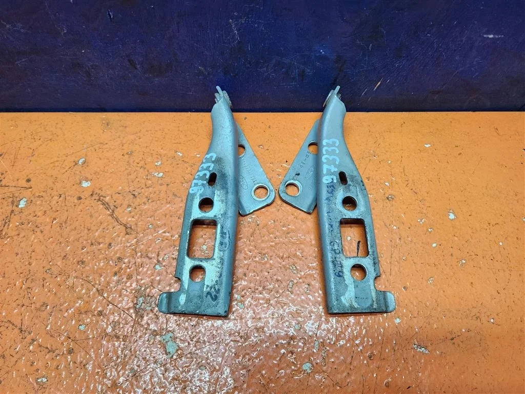 Петля капота левая правая Ford Fusion 2002-2012