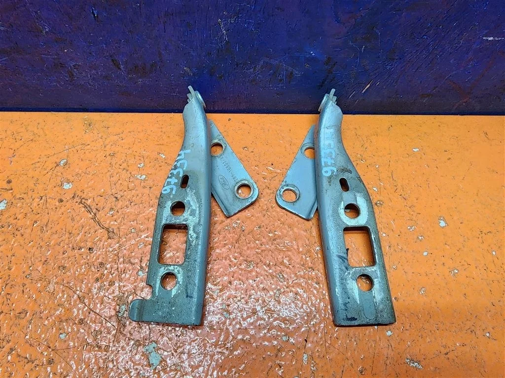 Петли капота пара Fiesta 5 Fusion 1148938 1324621