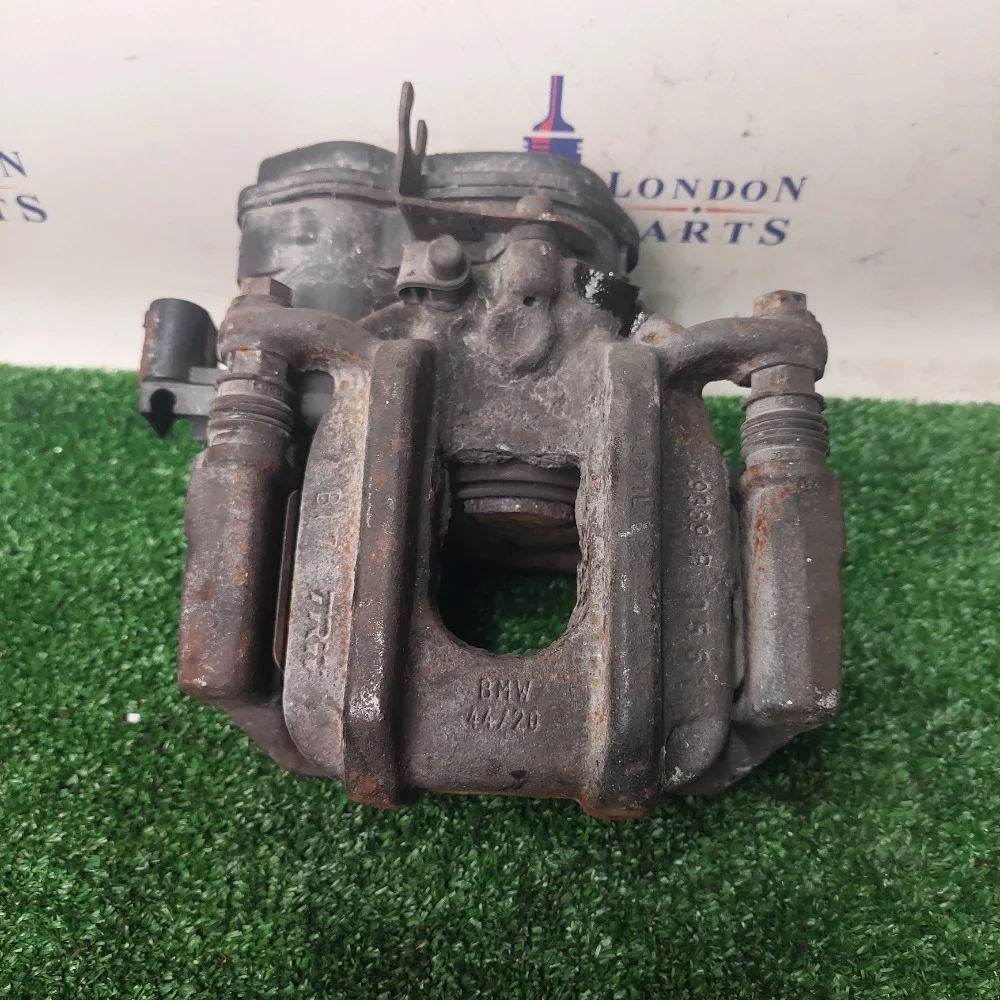 Суппорт тормозной BMW 535iX 2011 F10