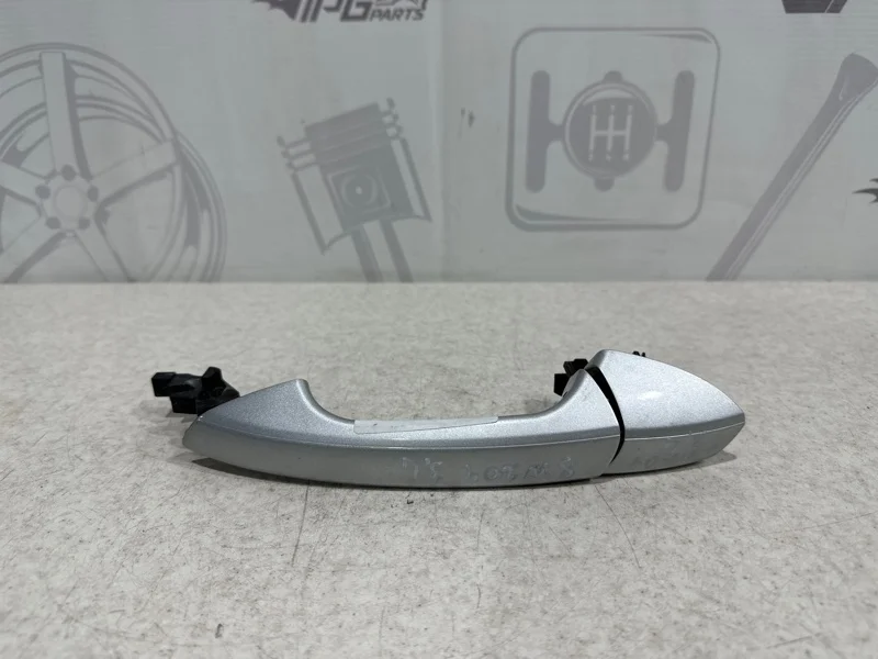 Ручка левой двери Mercedes-benz 2008 W204