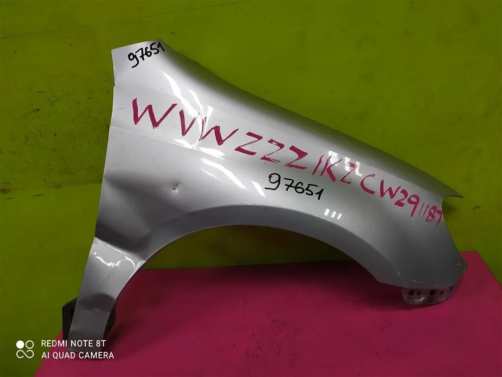 Крыло переднее правое Golf 6 2009-2013 5K6821022A