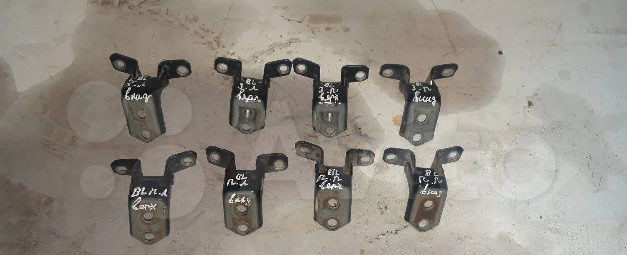 Петли дверные Mazda BL 3 2008-2011г