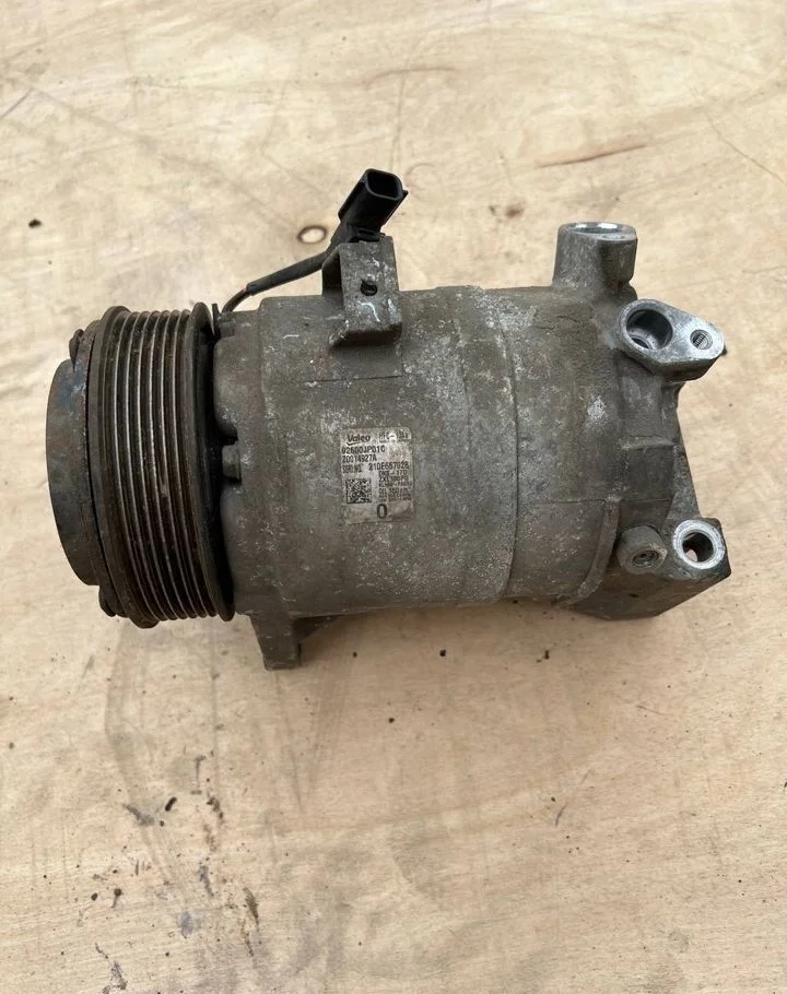 Компрессор кондиционера Nissan Teana J32