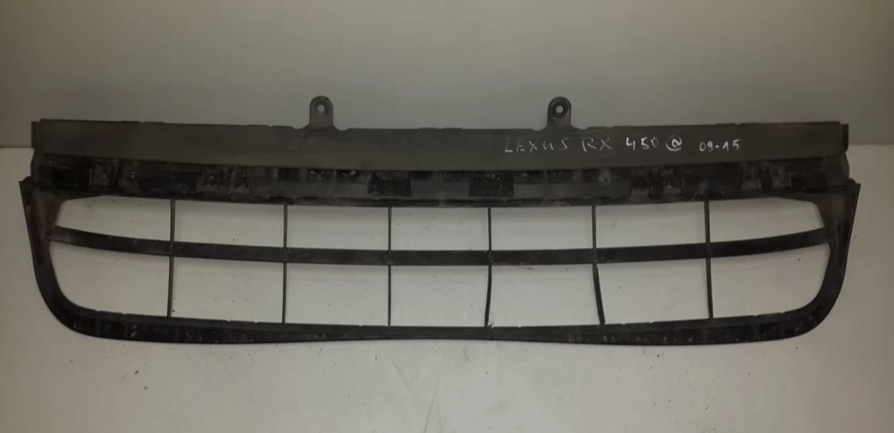 Решетка в бампер Lexus RX 450 2009-2015г