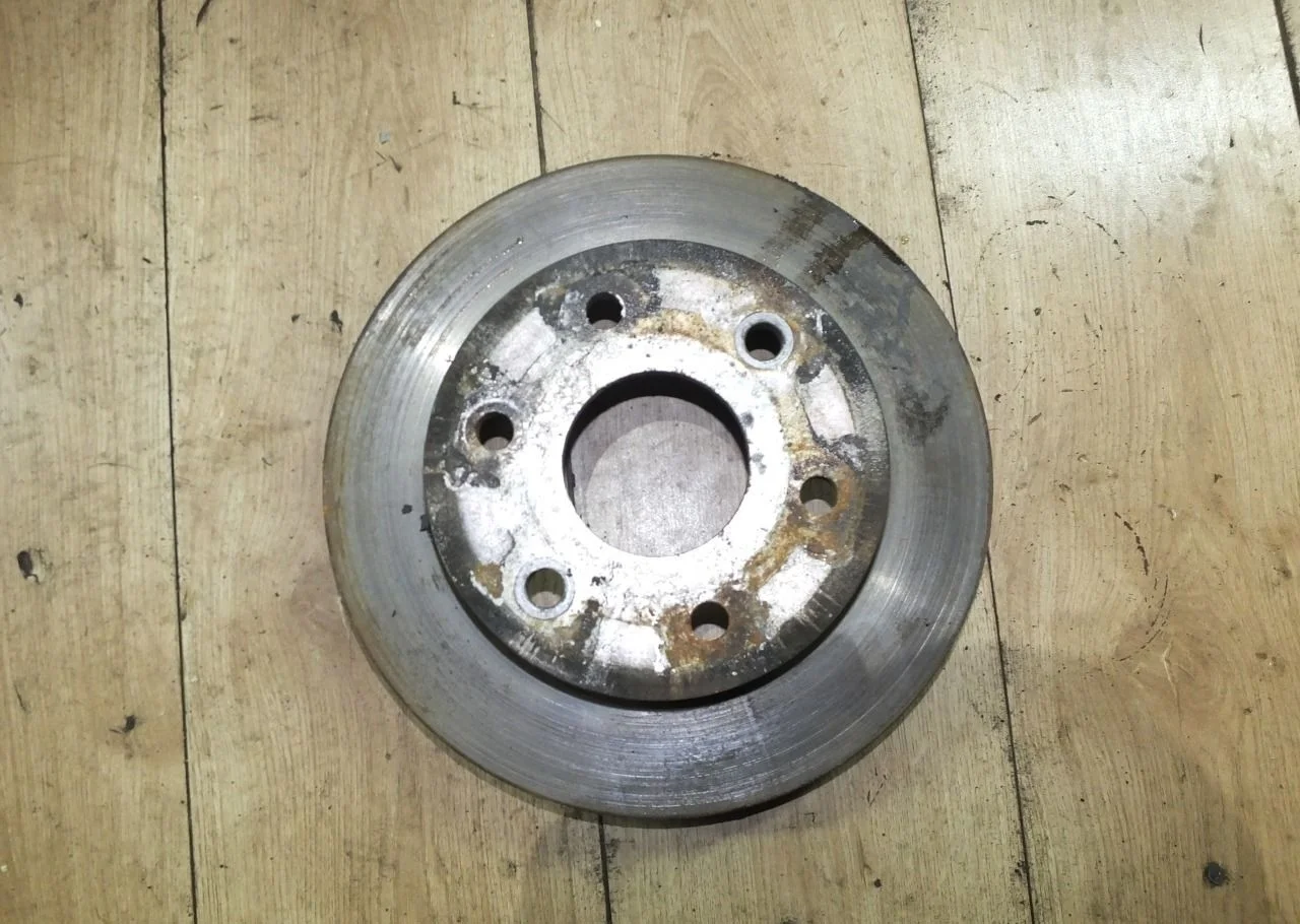 Диск тормозной передний левый Cadillac Escalade