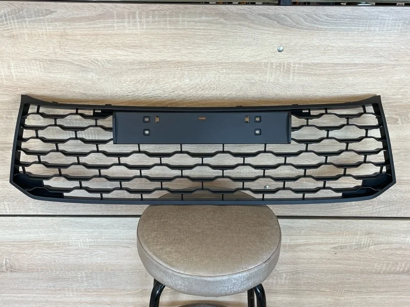 РЕШЕТКА БАМПЕРА MITSUBISHI PAJERO SPORT 3 2016 2017 2018 2019 2020 6402A373 KS1W 4N15