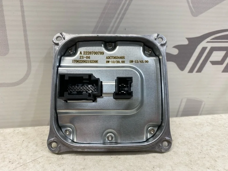 Блок управления фарой Mercedes-benz W222