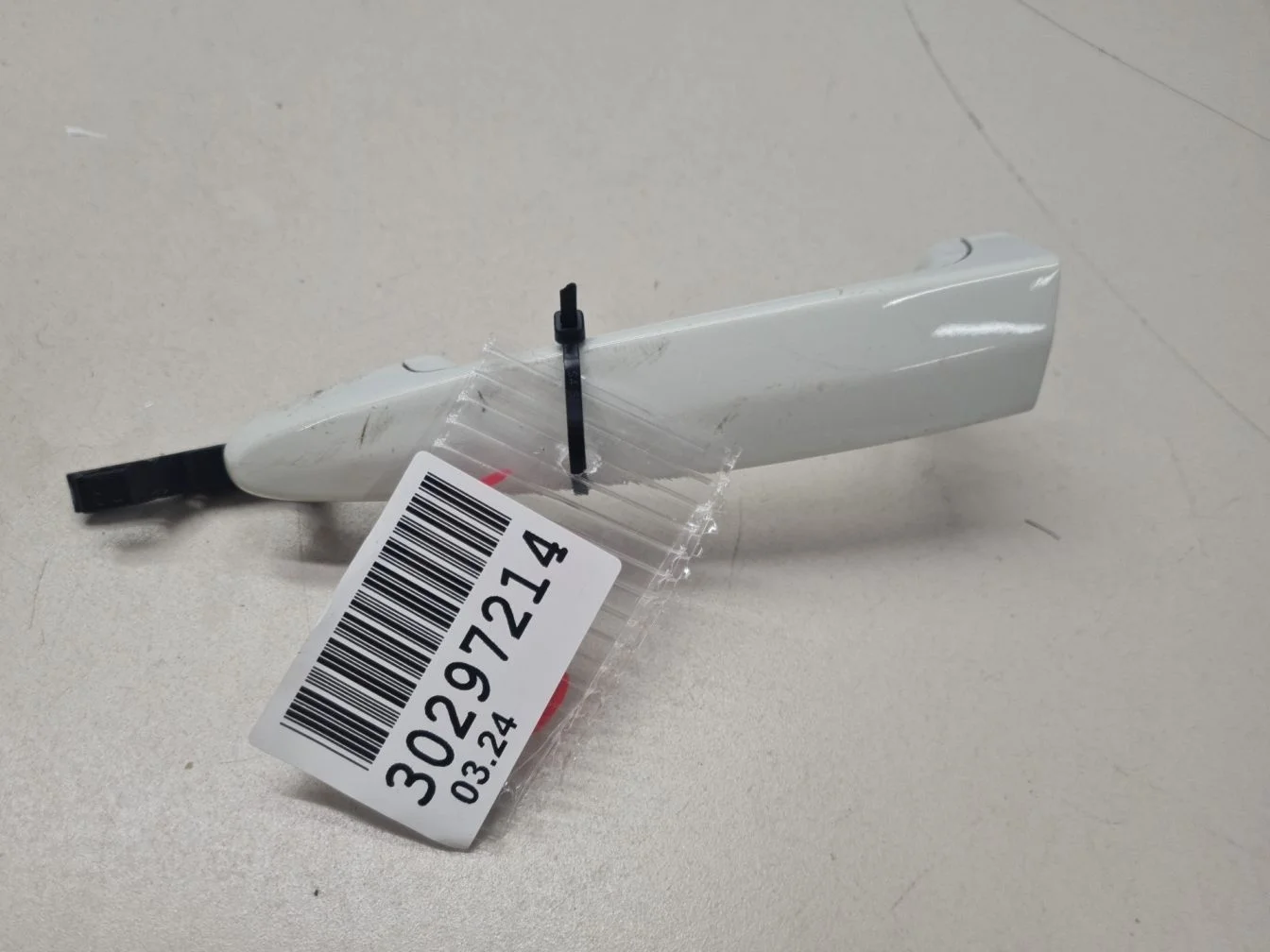 Ручка двери нaружная левая для BMW X4 F26 2014-2018