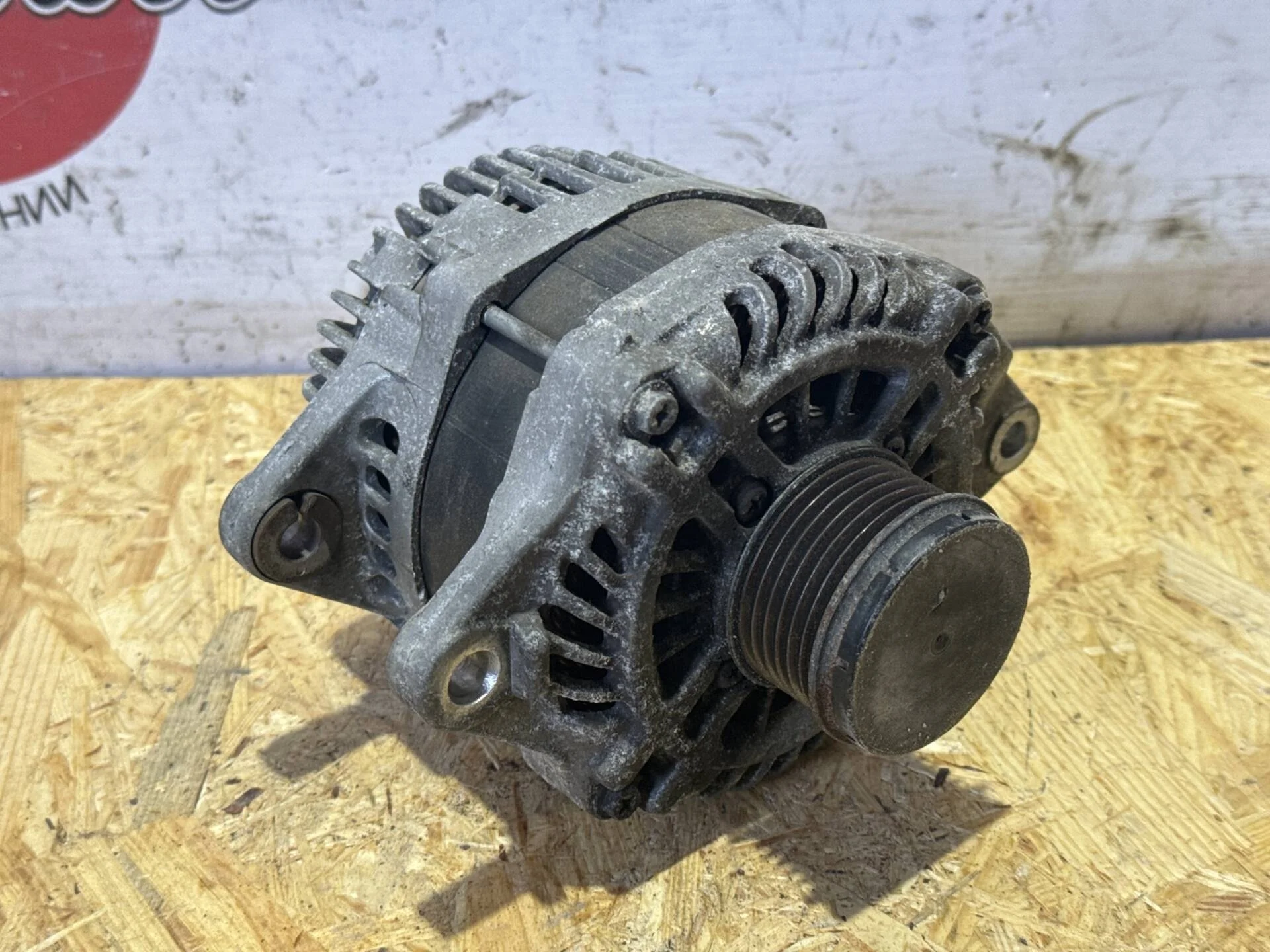 Генератор Mitsubishi Lancer 10 CY 4B10, 4B11