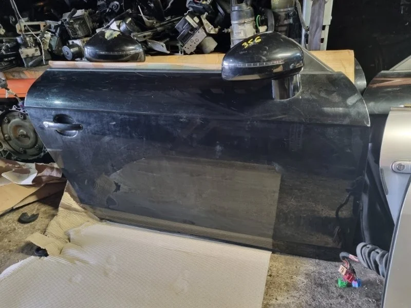 Дверь Audi TT 2009 8J3